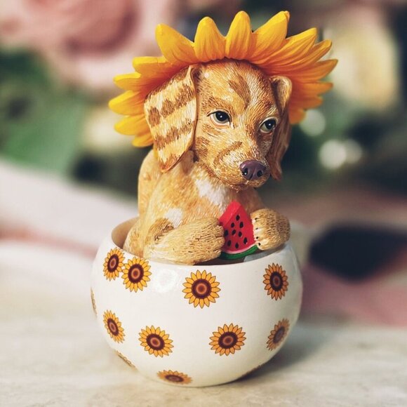 Hamilton Collection Cups of Affection Bright as the Sun Dachshund - Picture 4 of 10